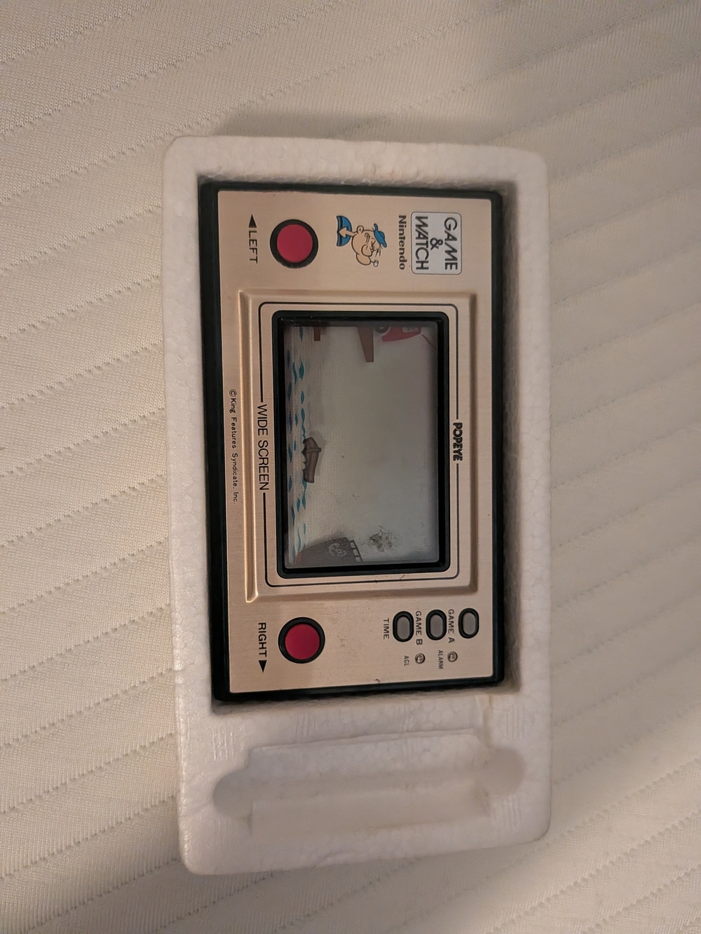 Nintendo Game & Watch Popeye Handheld - Cream with Red Buttons With Box
